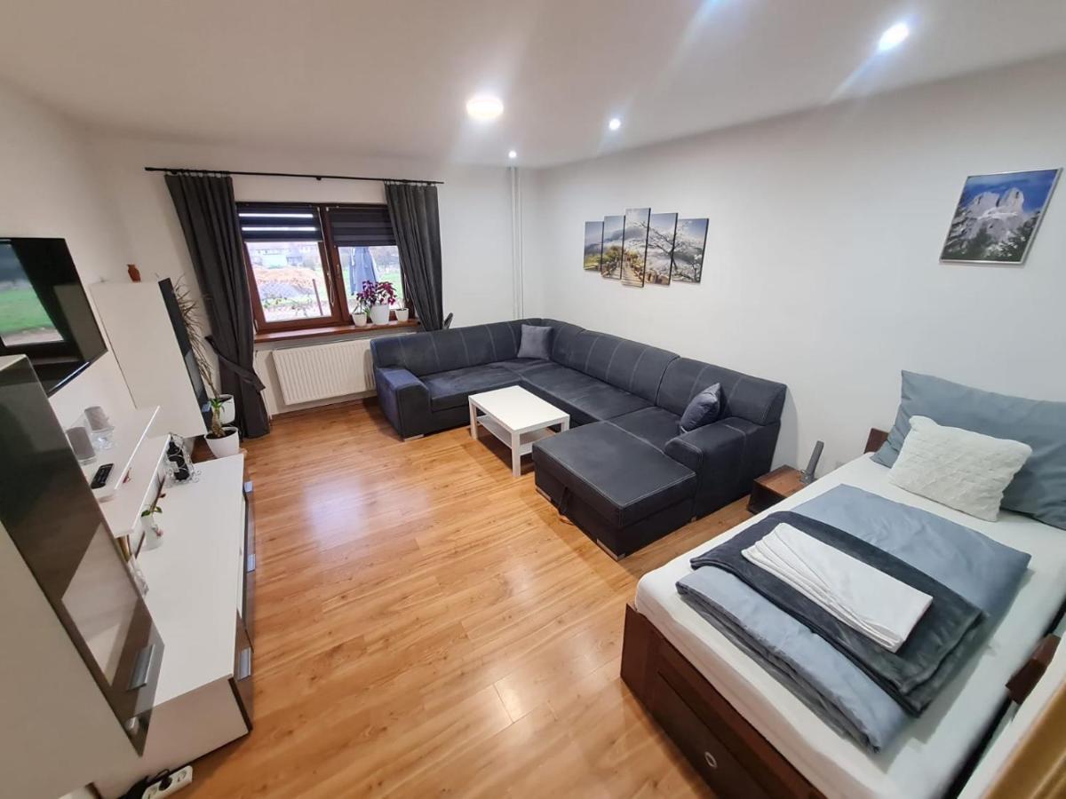 Malebný Rodinný Dům v Přírodě, Sauna, BBQ Trinec Exterior foto